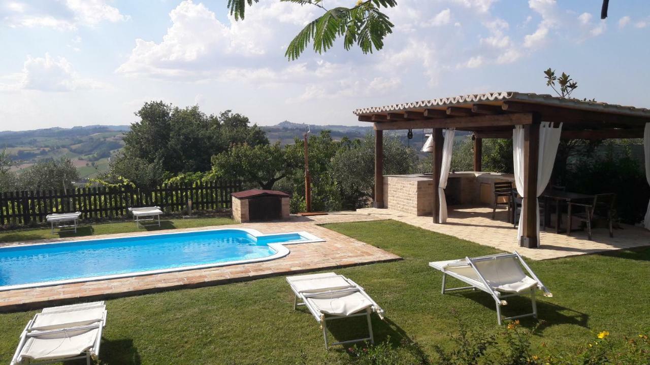 La Vigna Countrybnb Montottone Buitenkant foto